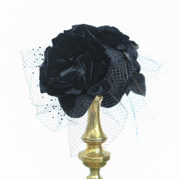 Black Fleur Moon