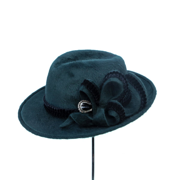Bottle Pleat Trilby