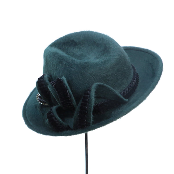 Bottle Pleat Trilby