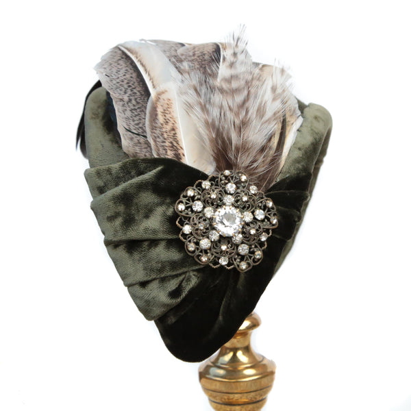Olive feather moon ~ SOLD