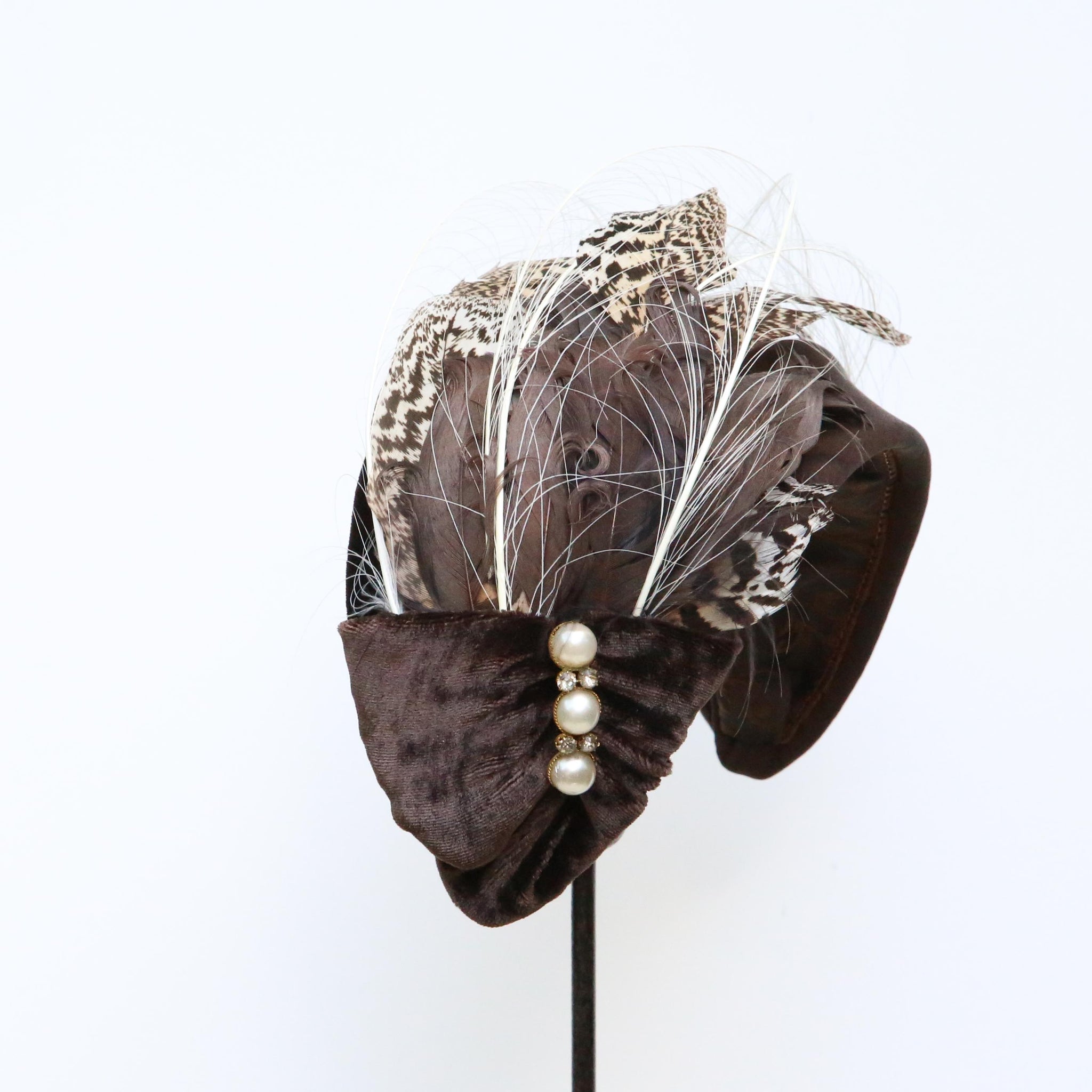 Chocolate White Pearl moon