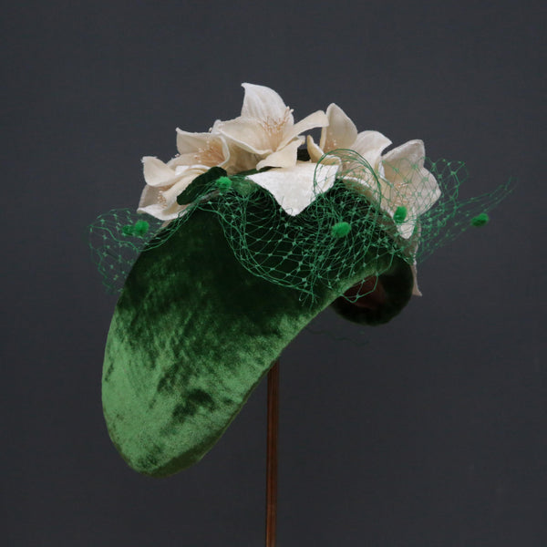 Green Lily Moon ~ SOLD