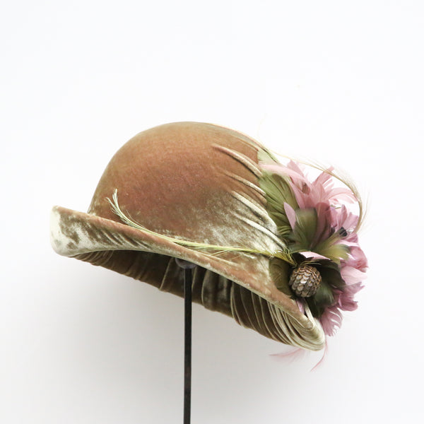 Lady Kesriel Cloche ~ SOLD