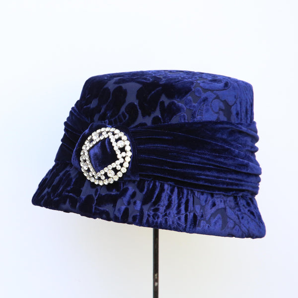 Devore Cloche Navy