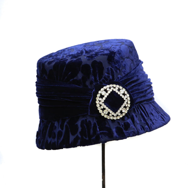 Devore Cloche Navy