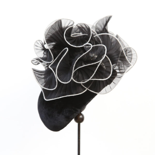 Noir Swirl ~ SOLD