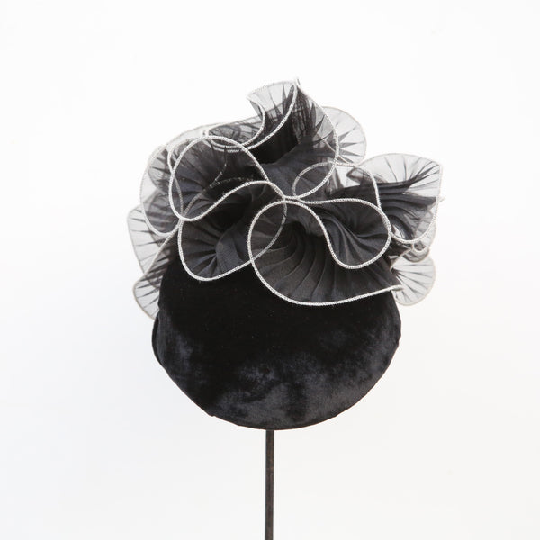 Noir Swirl ~ SOLD