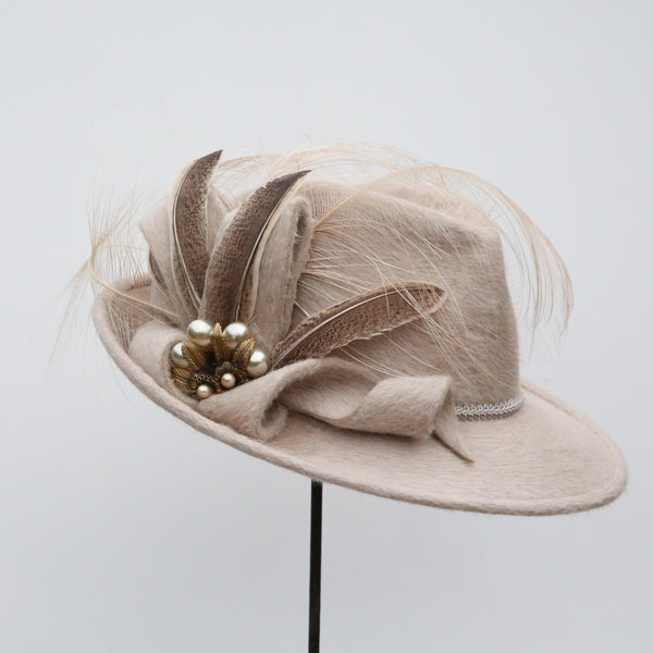 Oat Trilby