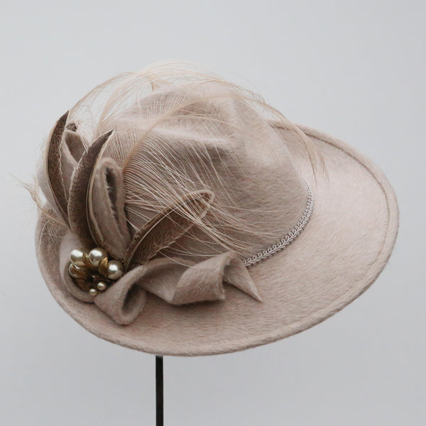 Oat Trilby