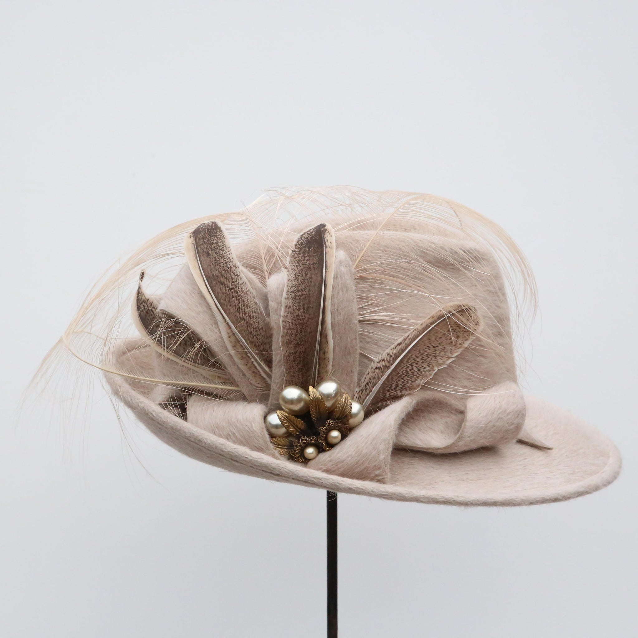 Oat Trilby