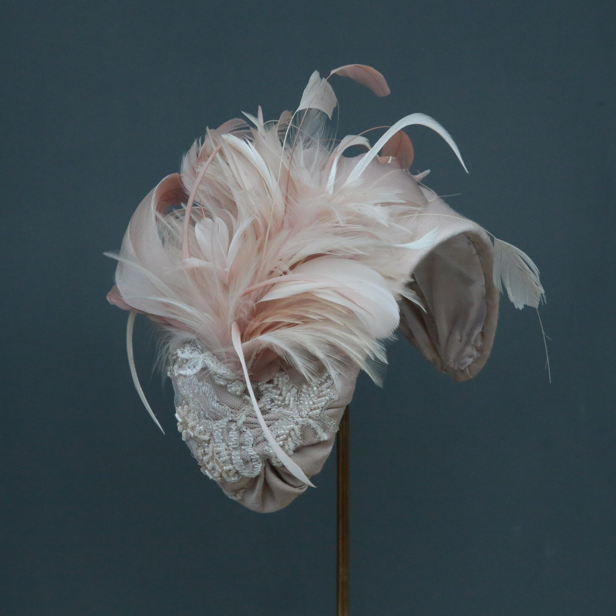 Pale Pink Nude Lace Moon