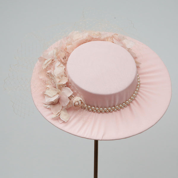 Peach Pearl Boater