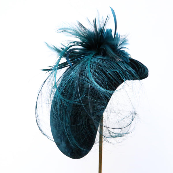 Teal almond