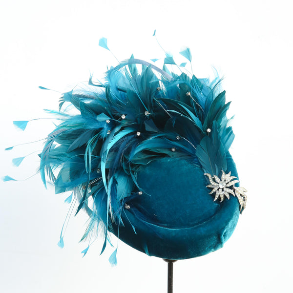 Turquoise Sprakle ~ SOLD