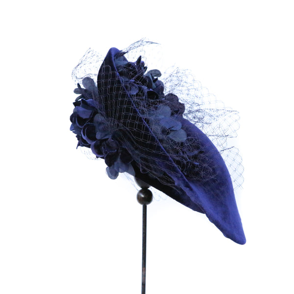 Veiled Velvet Bleu