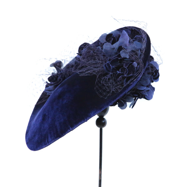 Veiled Velvet Bleu