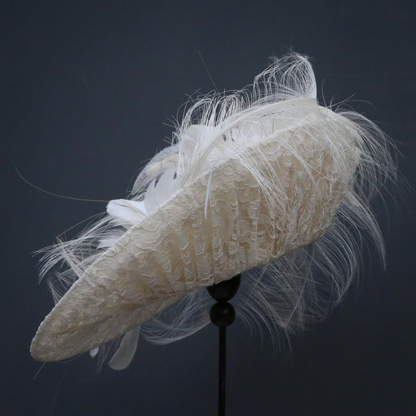 Vintage Lace Ostrich