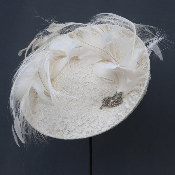 Vintage Lace Ostrich