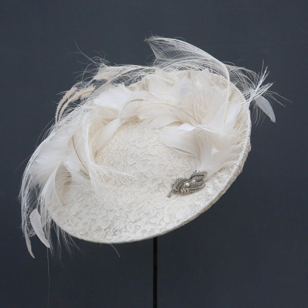 Vintage Lace Ostrich