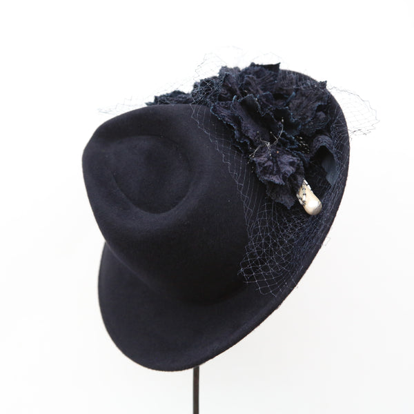 Pearl Fleur ~ SOLD