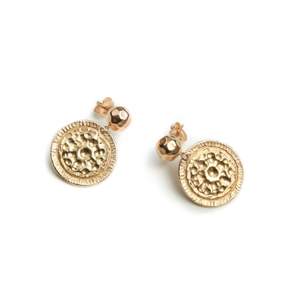 Aphrodite Studs
