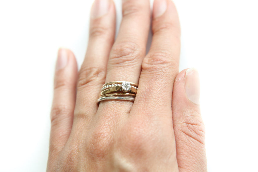 Solitaire ring deals stack